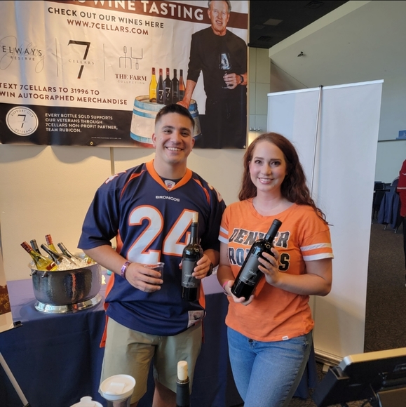 VS Pink Denver Broncos NFL Tshirt - Picture 5 of 5